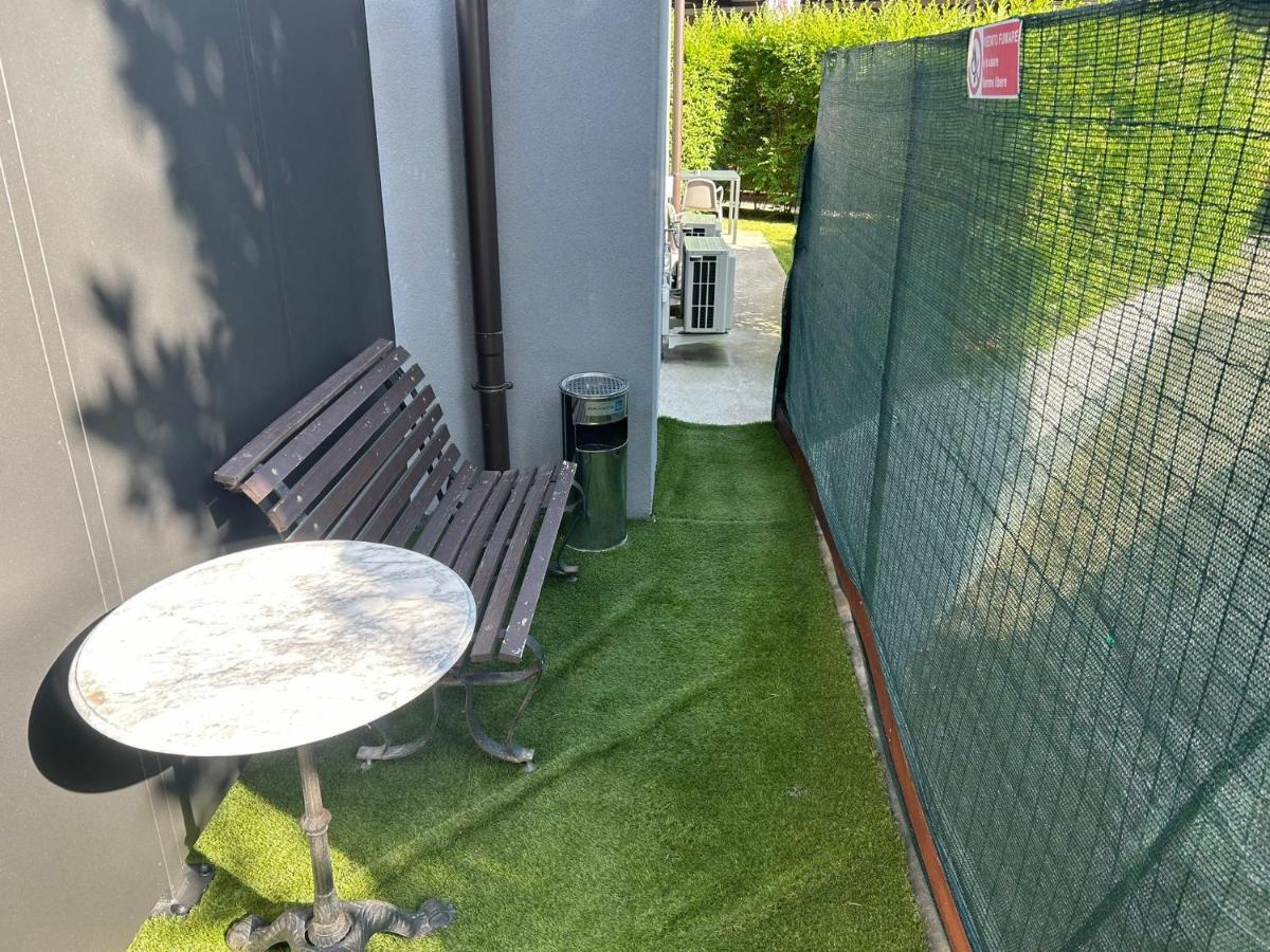 B&B Relax Rooms - Villa Murari Bra Verona Bagian luar foto
