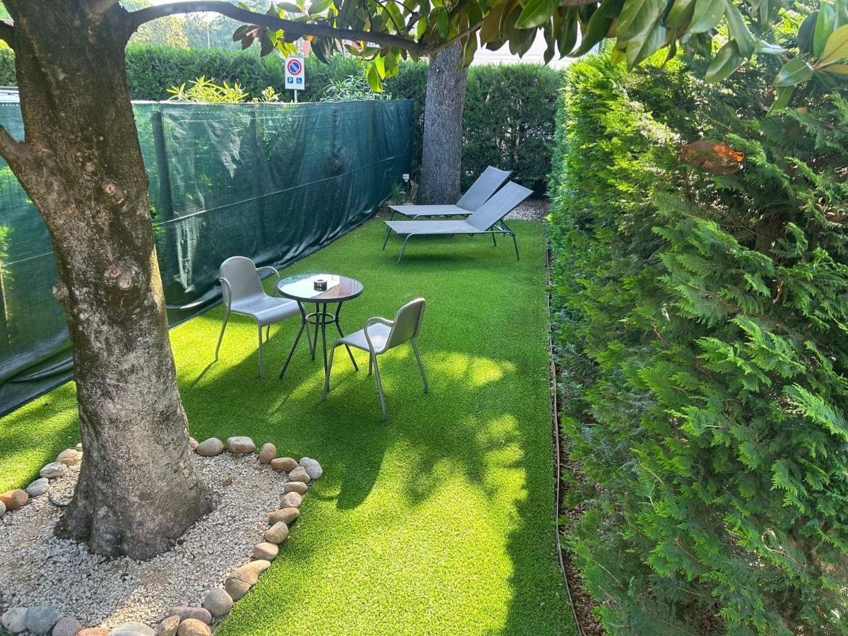 B&B Relax Rooms - Villa Murari Bra Verona Bagian luar foto